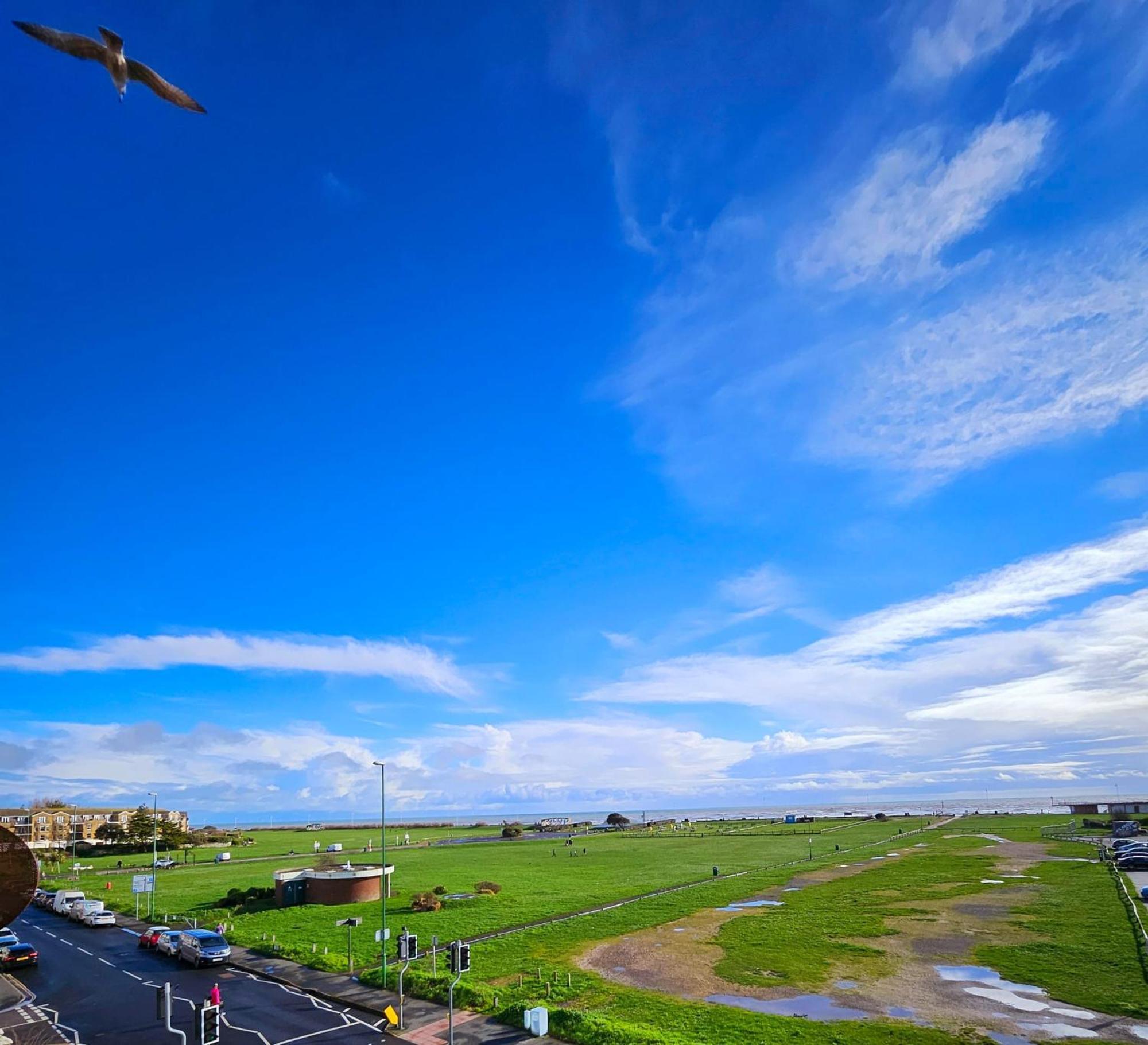 Seaview 2 Bedroom Apartment Littlehampton Zewnętrze zdjęcie